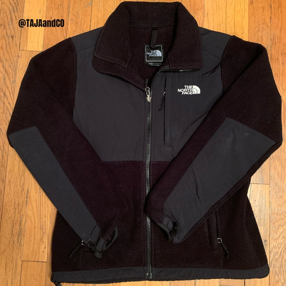 🖤THE NORTH FACE: Classic Pocketed Fleece